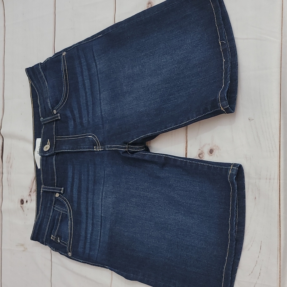KanCan Dark Wash Denim Jean Shorts Long Inseam Bermuda Length size XL like New
